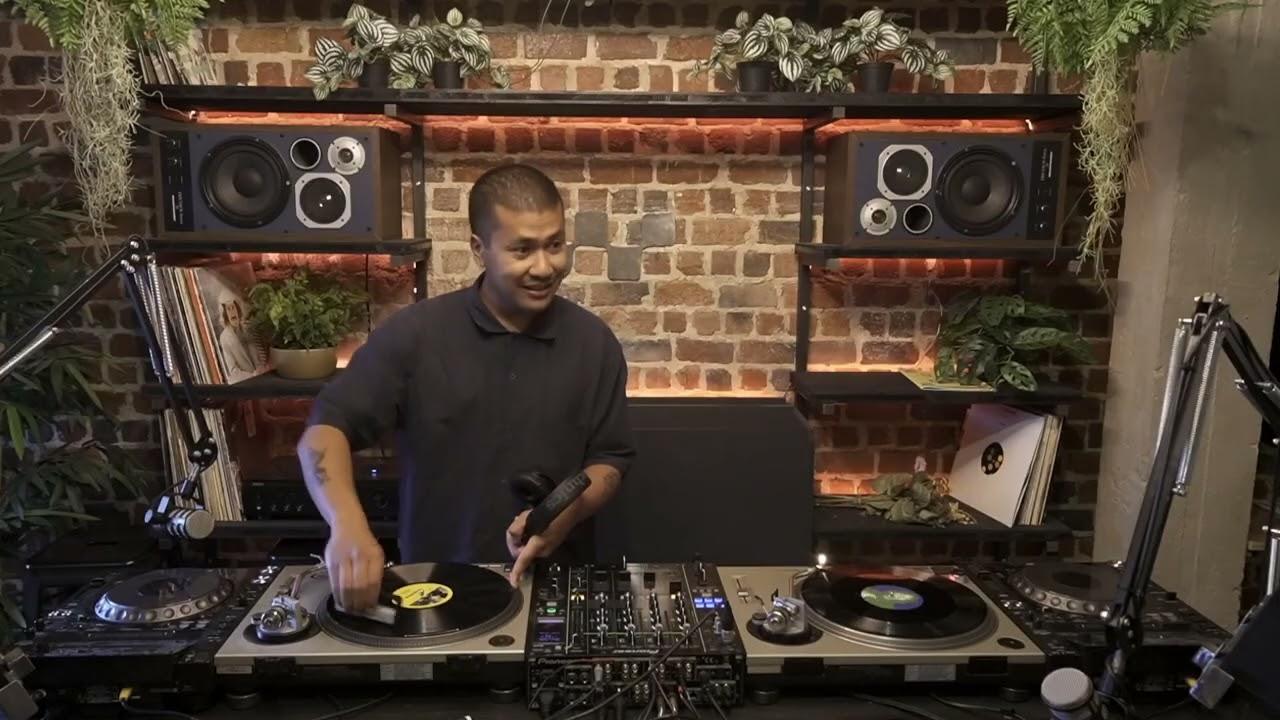 Cröak w/ Vybol | Microwave | Trip-Hop, Donwtempo, Soul mix | 31.05.2026