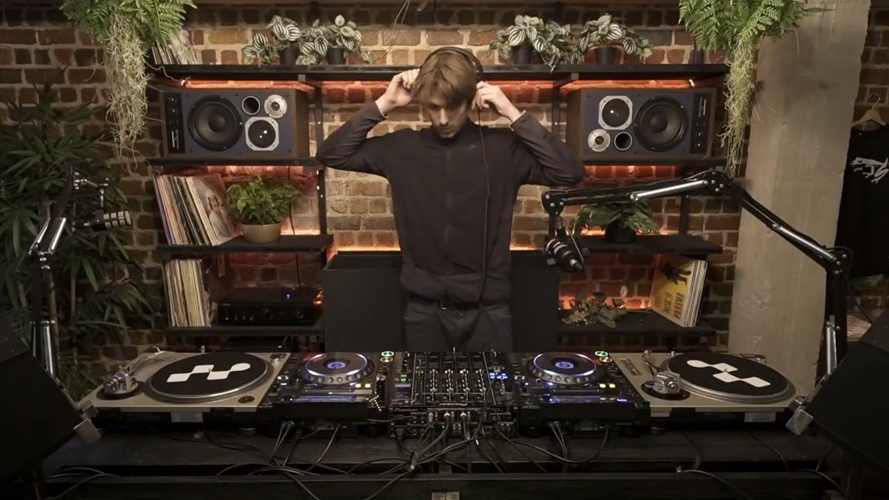 Tehbbi | Microwave | Jazz, Electronic, Percussive mix 01.03.2026