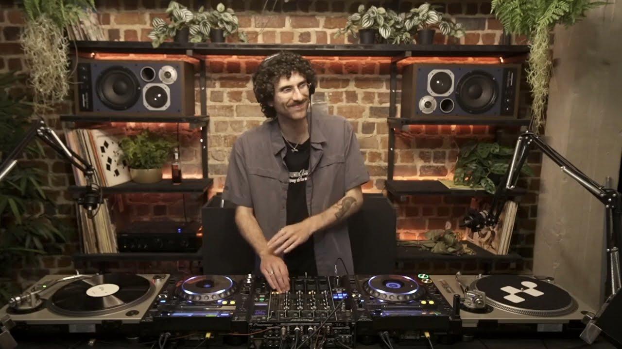 Fastfrwrd w/ Ron_no | Microwave | Downtempo mix | 21.06.2026