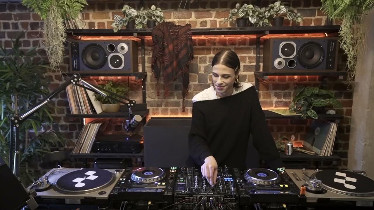 CDG invites L'accablée w/ Nashaz Collective | Microwave | percussive mix | 05.04.2026